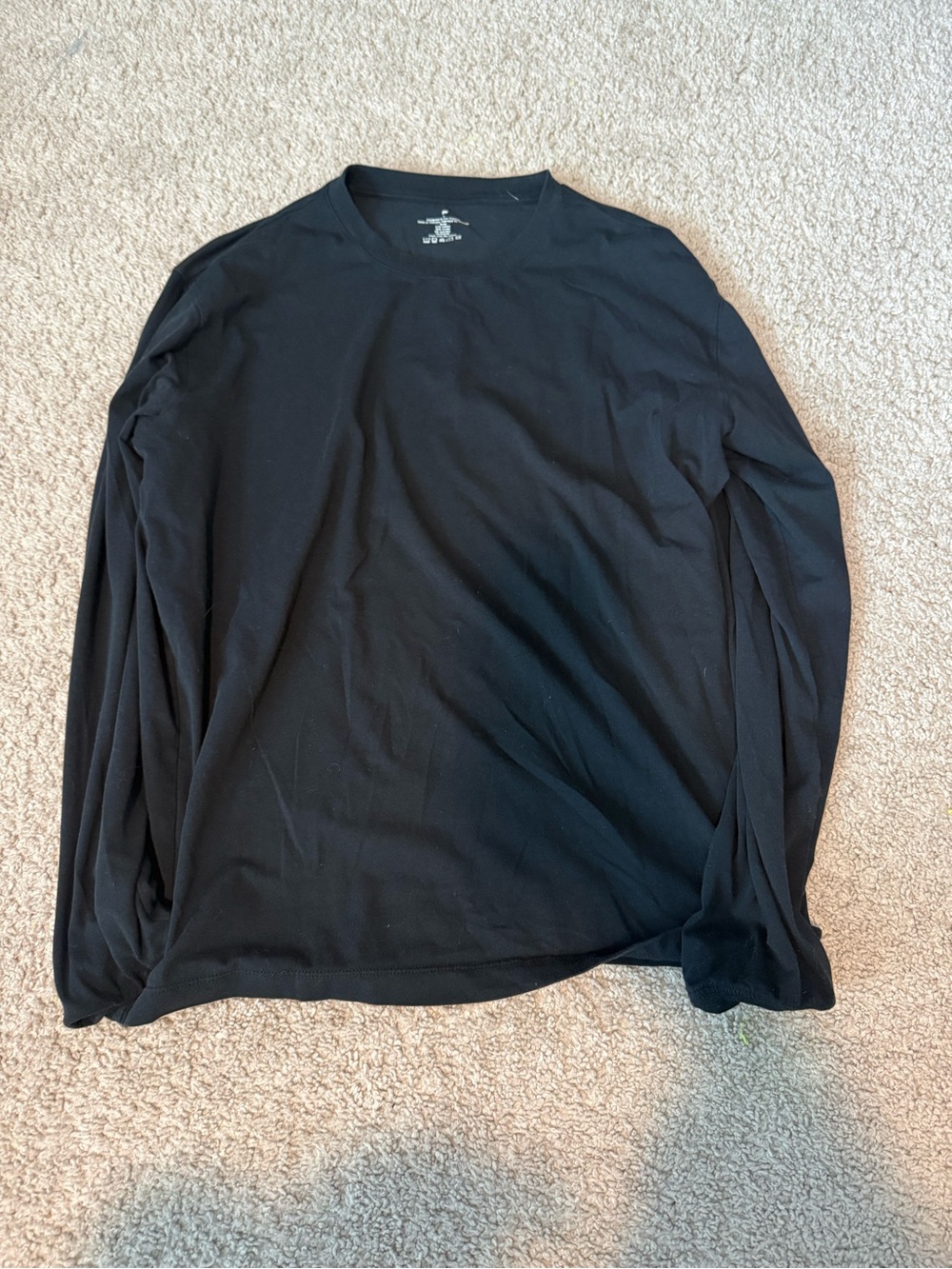Fabletics Men's Long-Sleeve 24/7 Crewneck Shirt - Light Gray